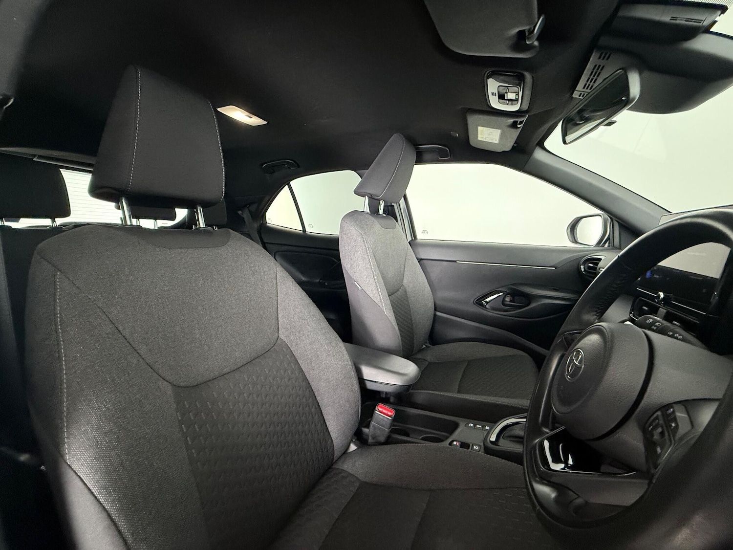 Used Toyota Yaris Cross 2024 for sale - 77182434: Photo 10