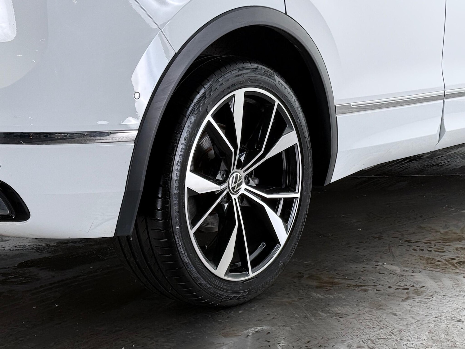 Used Volkswagen Tiguan 2021 for sale - 76467460: Photo 12