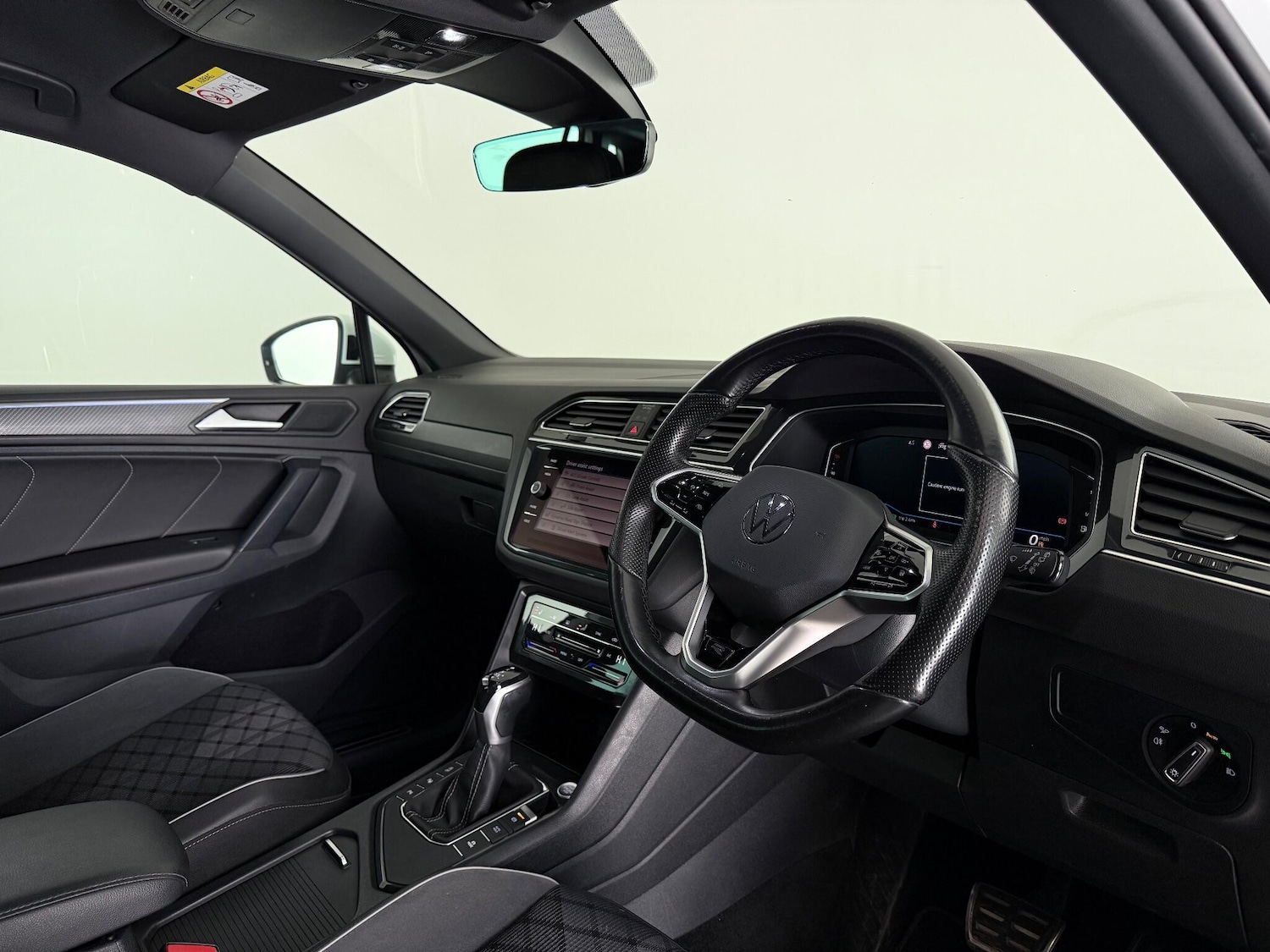 Used Volkswagen Tiguan 2021 for sale - 76467460: Photo 15