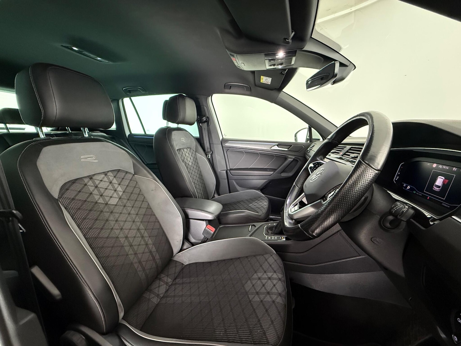 Used Volkswagen Tiguan 2021 for sale - 76467460: Photo 16