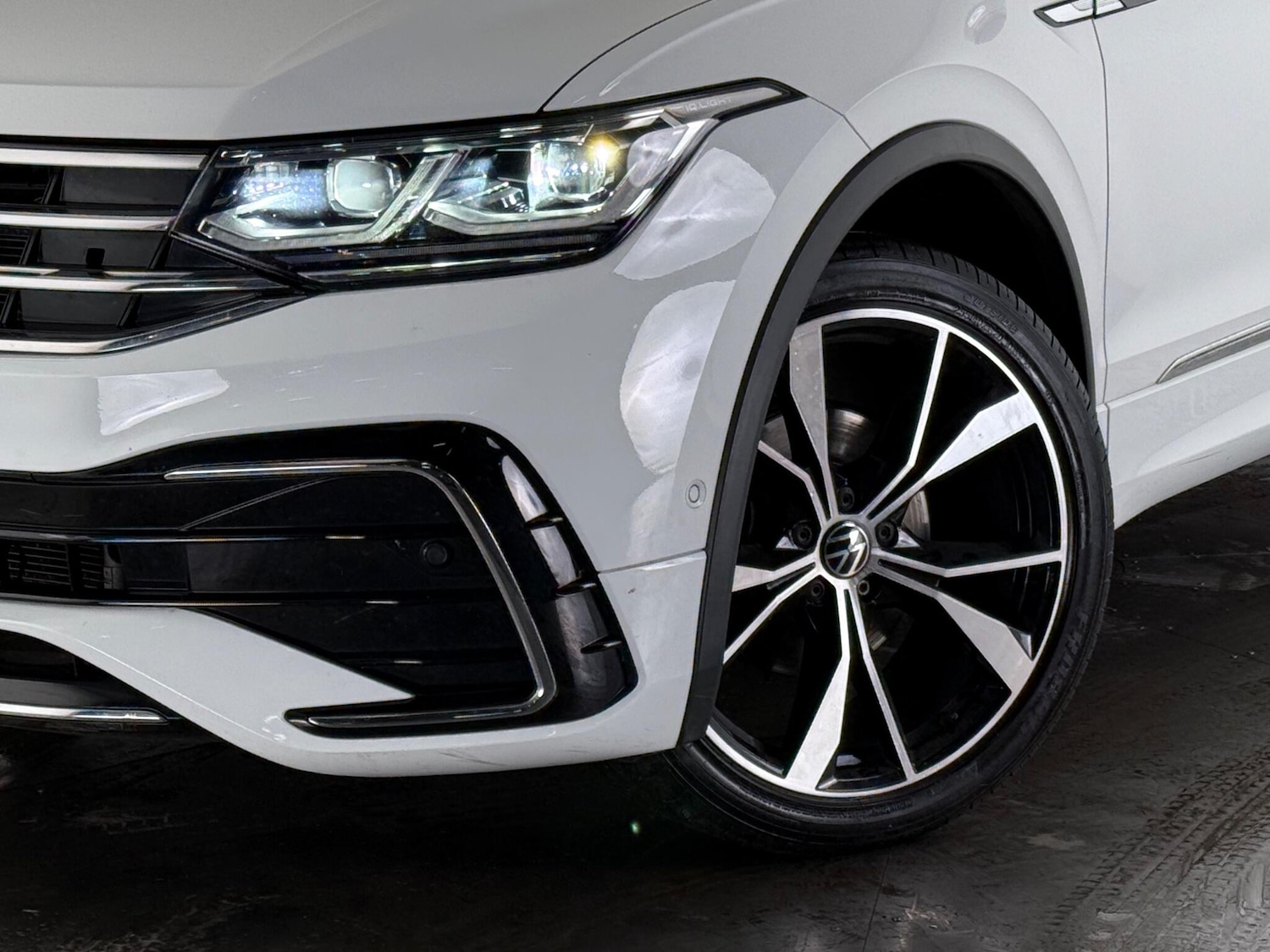 Used Volkswagen Tiguan 2021 for sale - 76467460: Photo 50