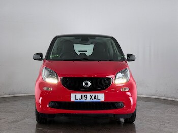 Used smart fortwo 2019 for sale - 77359350: Photo