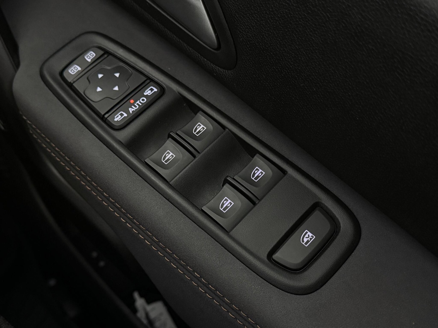 Used Dacia Duster 2024 for sale - 76965629: Photo 27