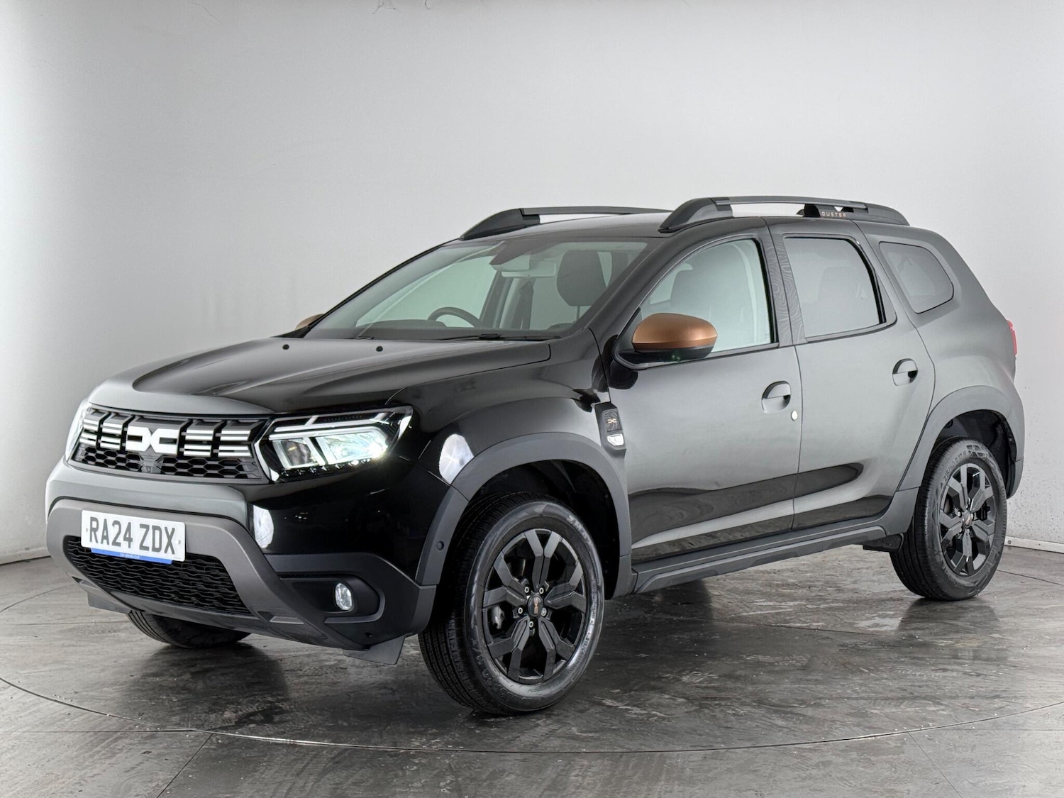 Used Dacia Duster 2024 for sale - 76965629: Photo 3
