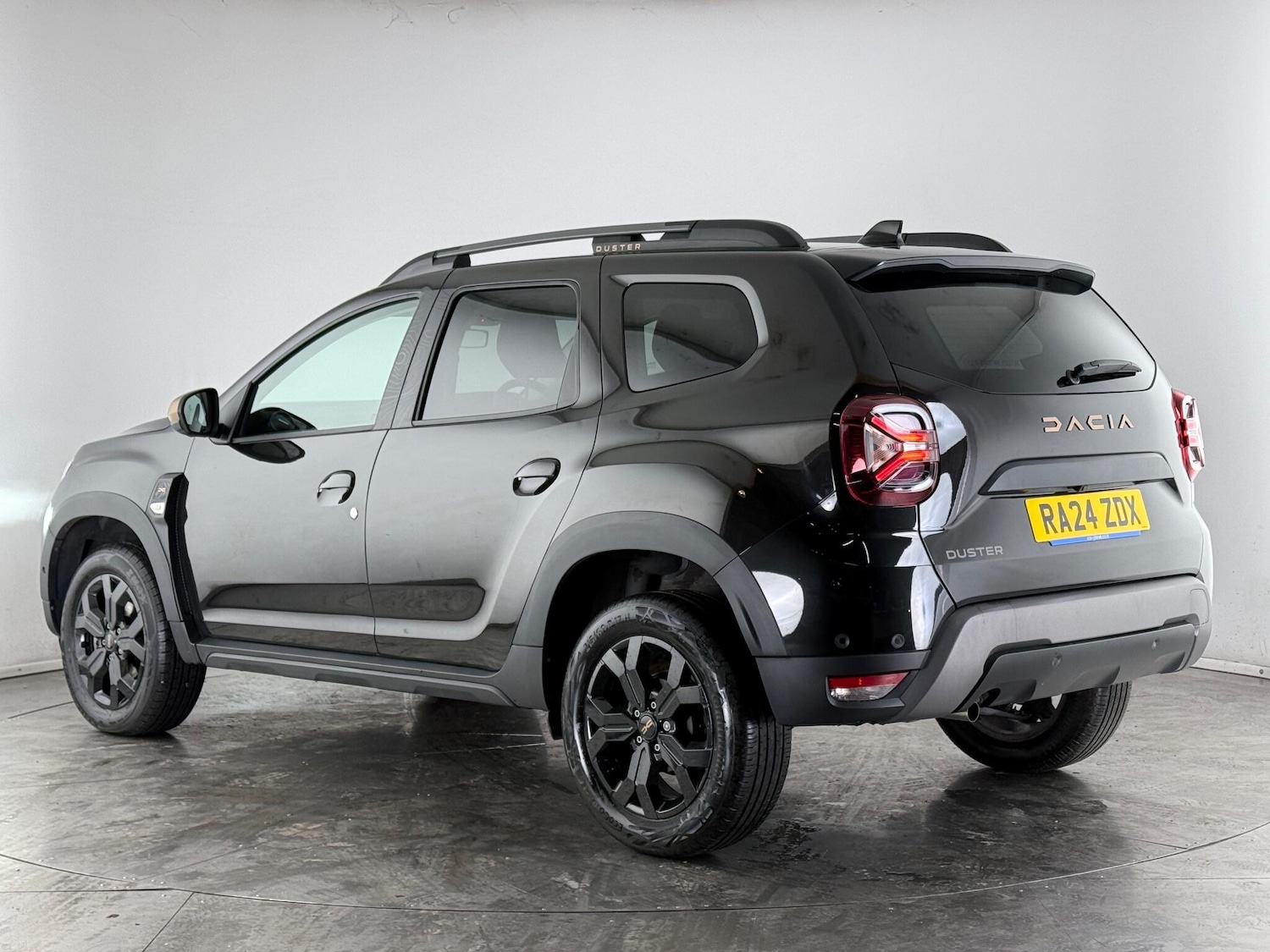Used Dacia Duster 2024 for sale - 76965629: Photo 4