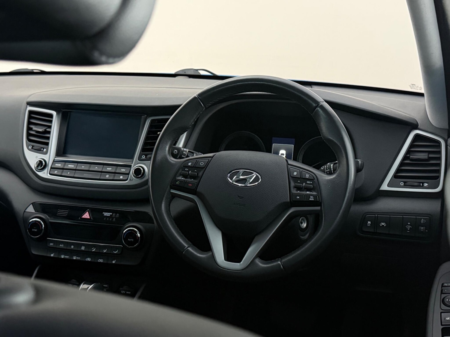 Used Hyundai TUCSON 2017 for sale - 78101540: Photo 16