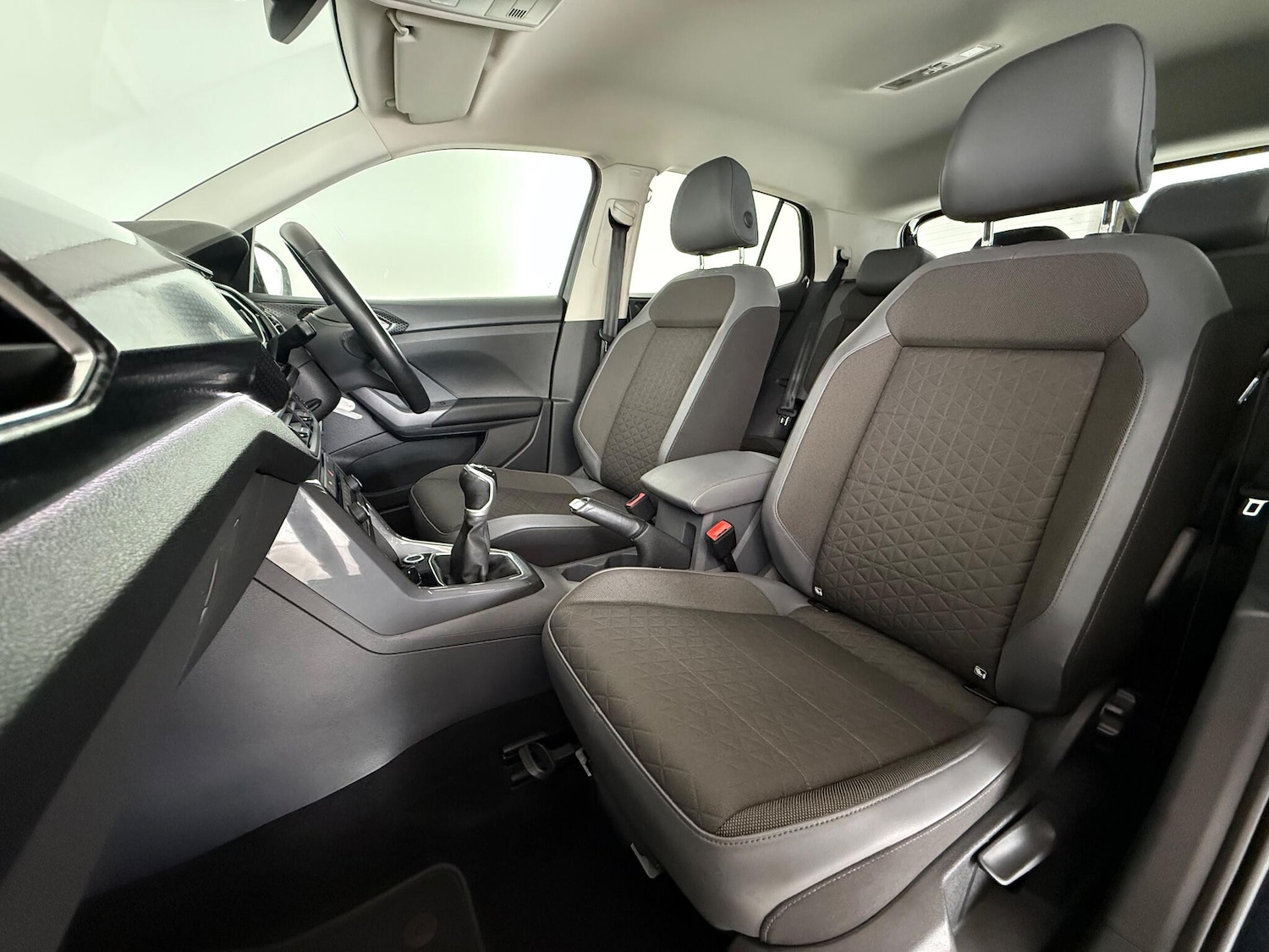 Used Volkswagen T-Cross 2020 for sale - 76607558: Photo 17