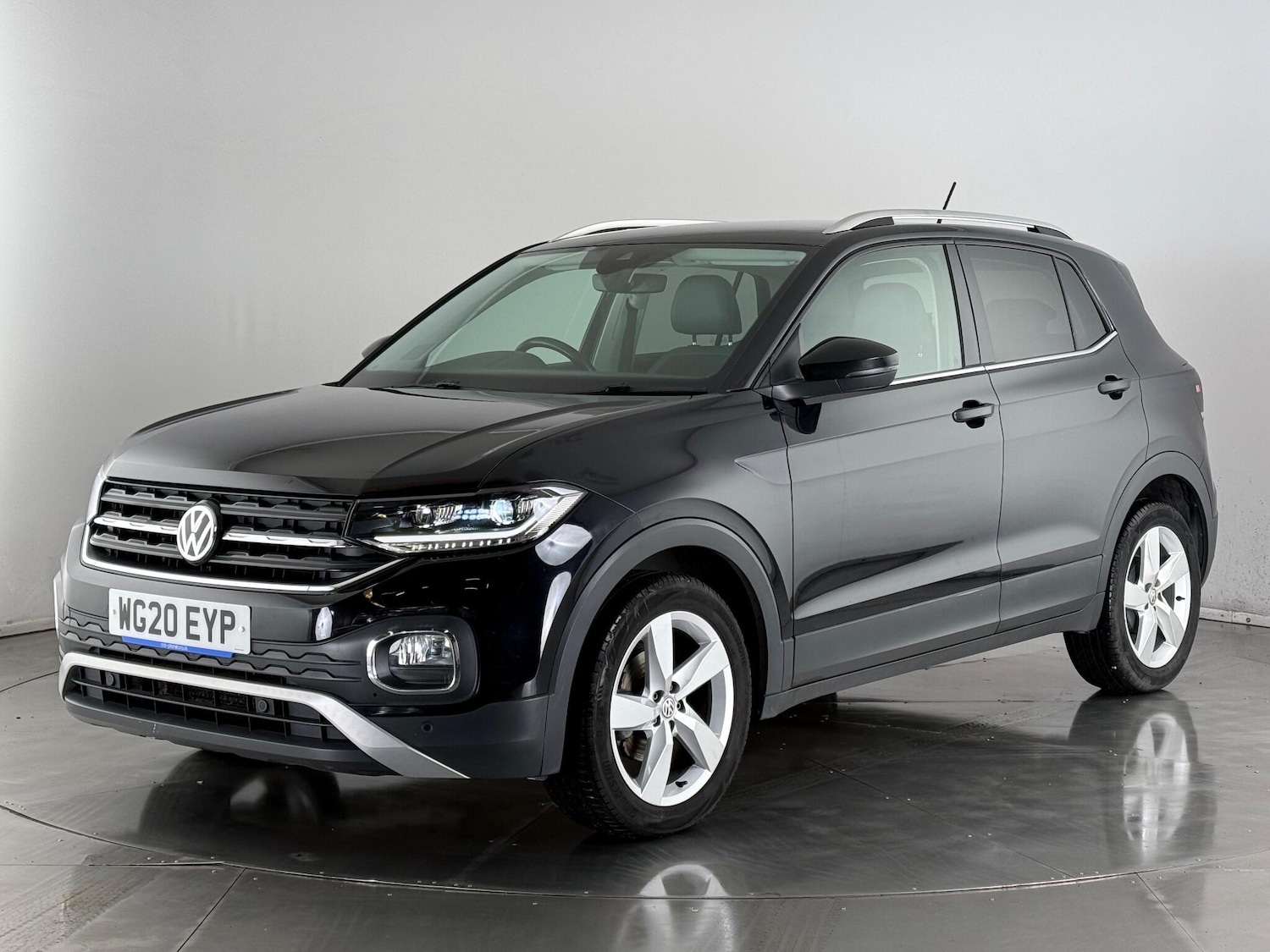 Used Volkswagen T-Cross 2020 for sale - 76607558: Photo 3