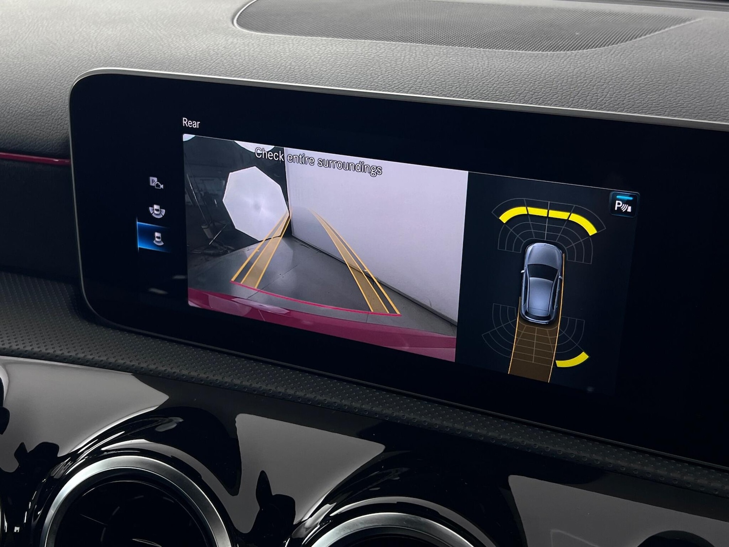 Used Mercedes-Benz A-Class 2019 for sale - 76466901: Photo 38