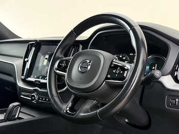 Used Volvo XC60 2020 for sale - 77259847: Photo
