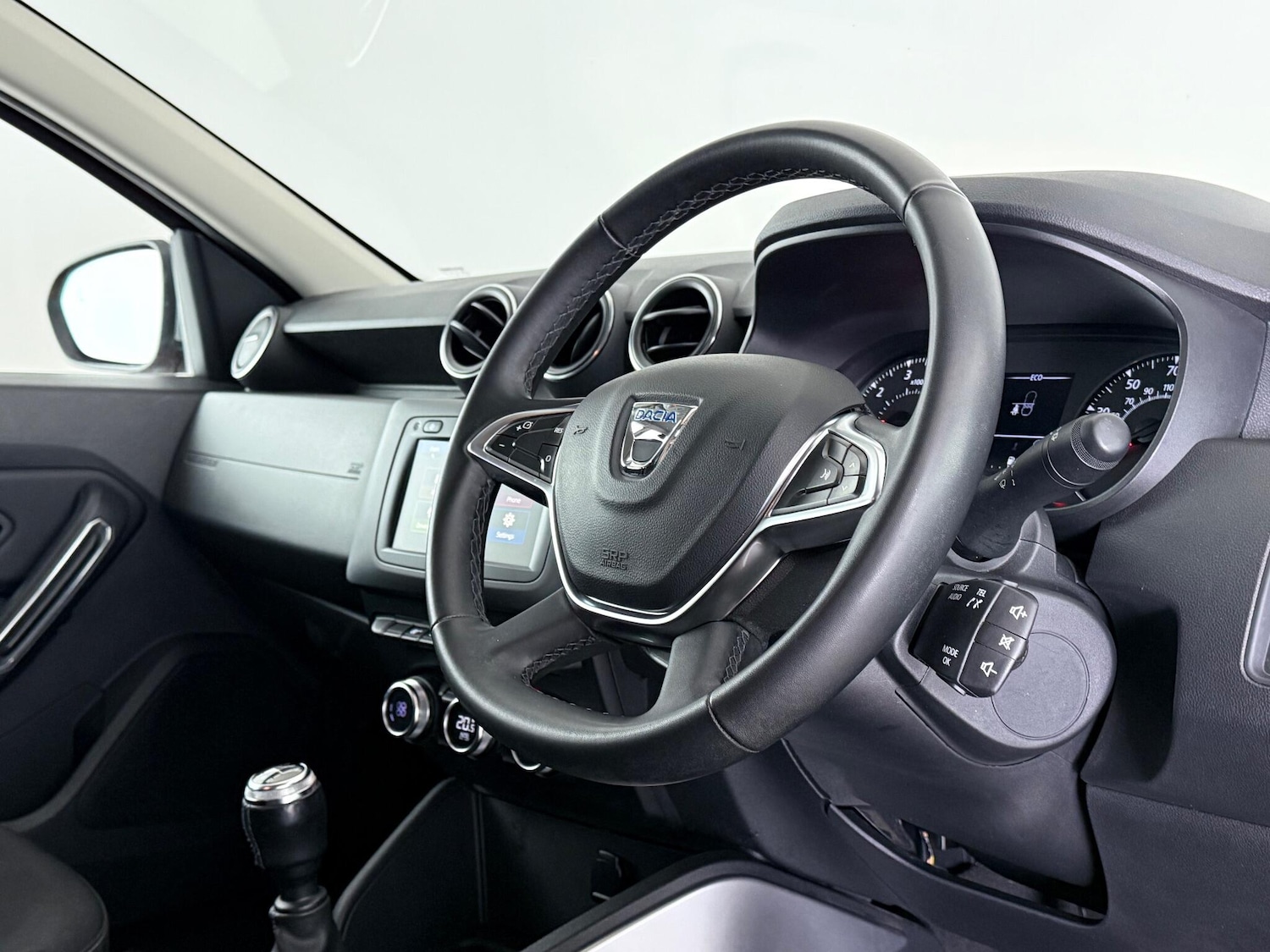 Used Dacia Duster 2018 for sale - 77091229: Photo 18