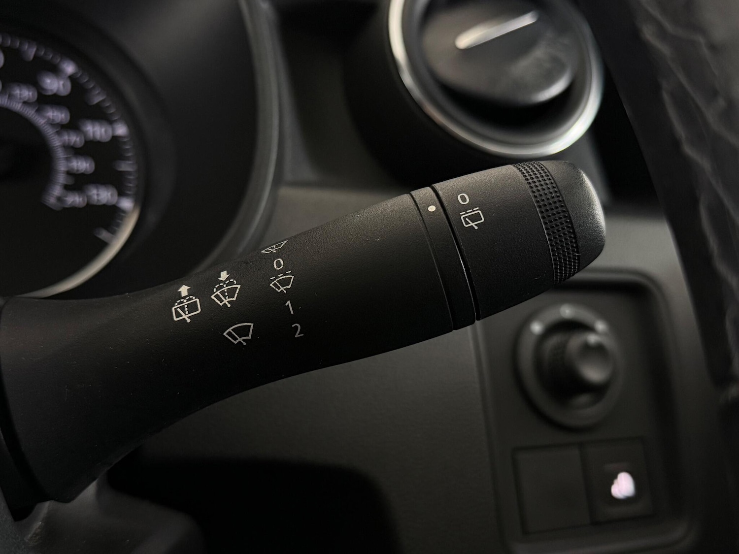 Used Dacia Duster 2018 for sale - 77091229: Photo 22