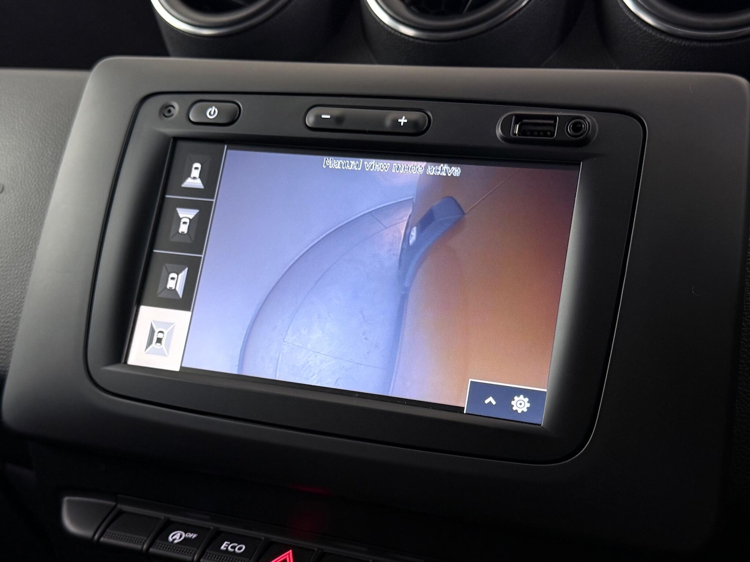 Used Dacia Duster 2018 for sale - 77091229: Photo 29