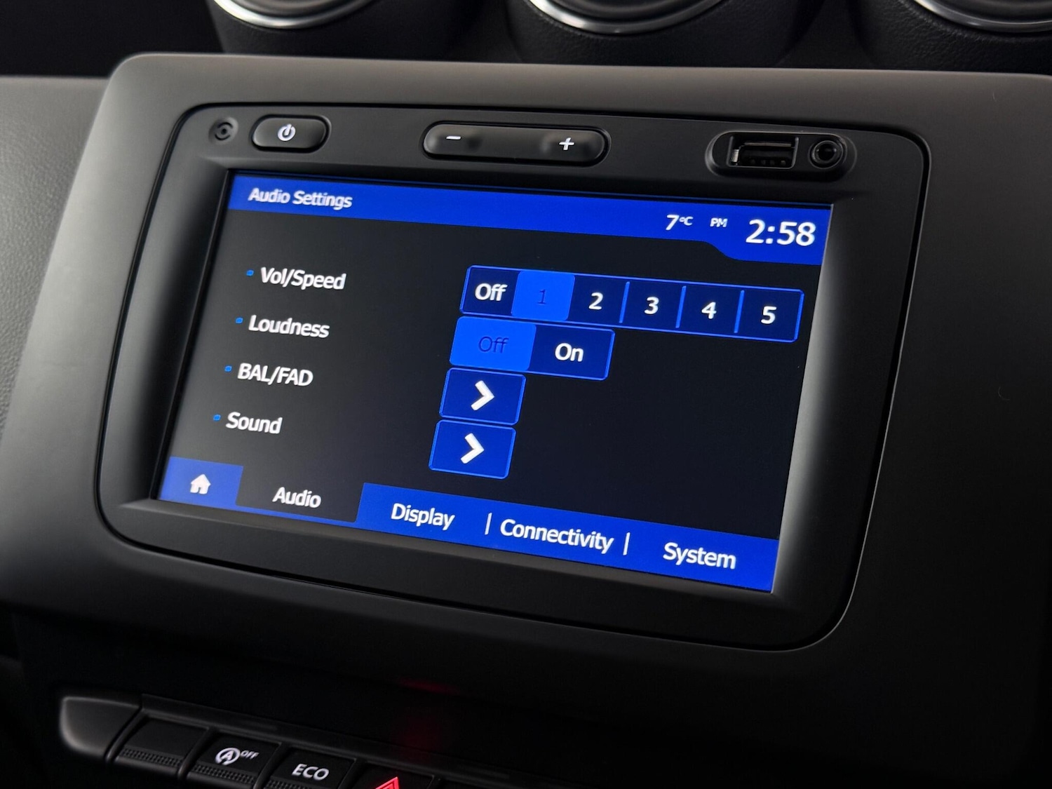 Used Dacia Duster 2018 for sale - 77091229: Photo 32