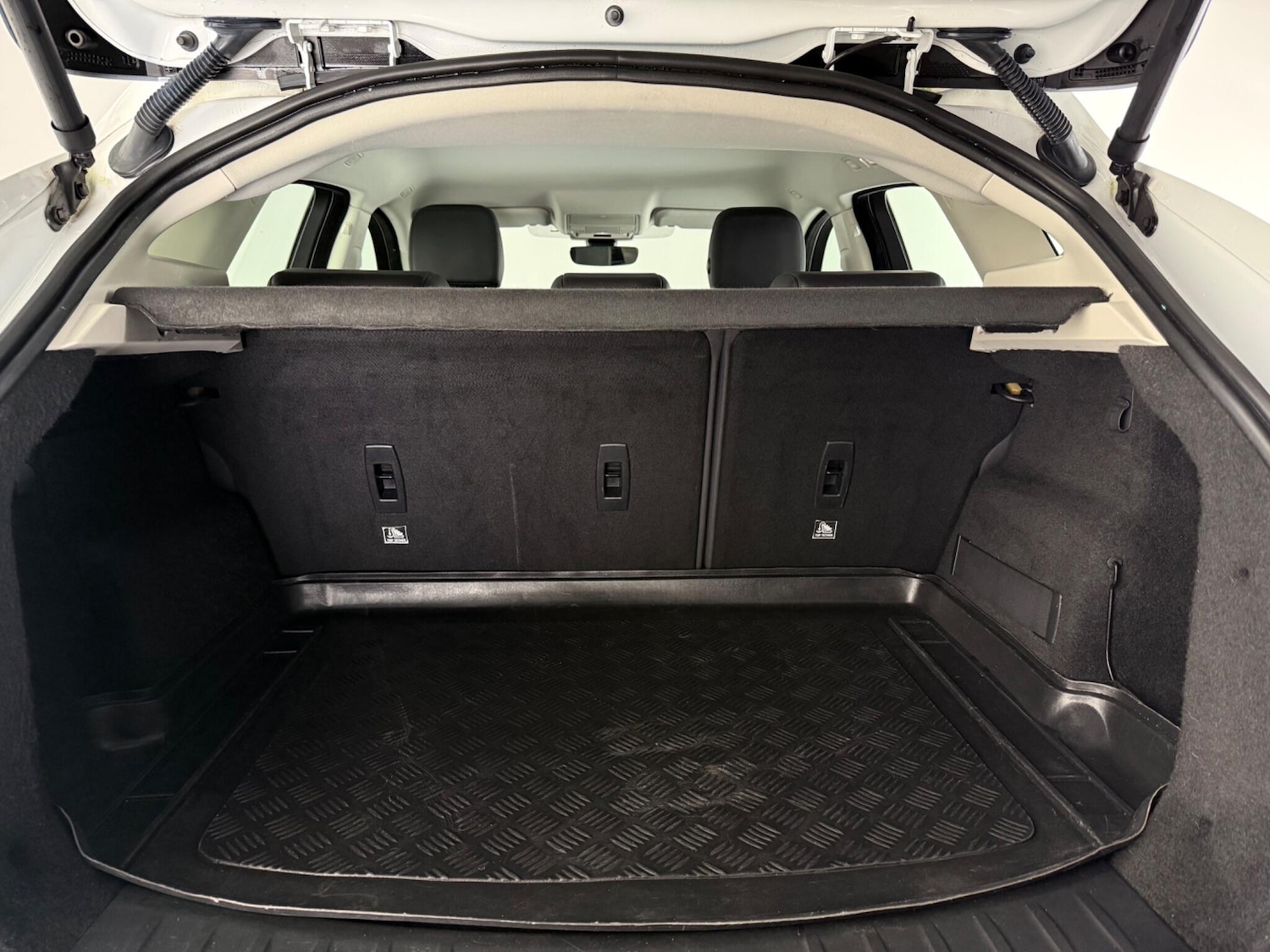 Used Jaguar E-Pace 2018 for sale - 77259568: Photo 10