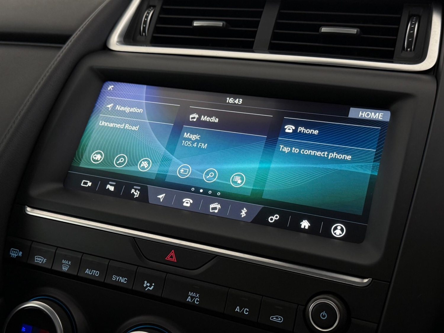 Used Jaguar E-Pace 2018 for sale - 77259568: Photo 24