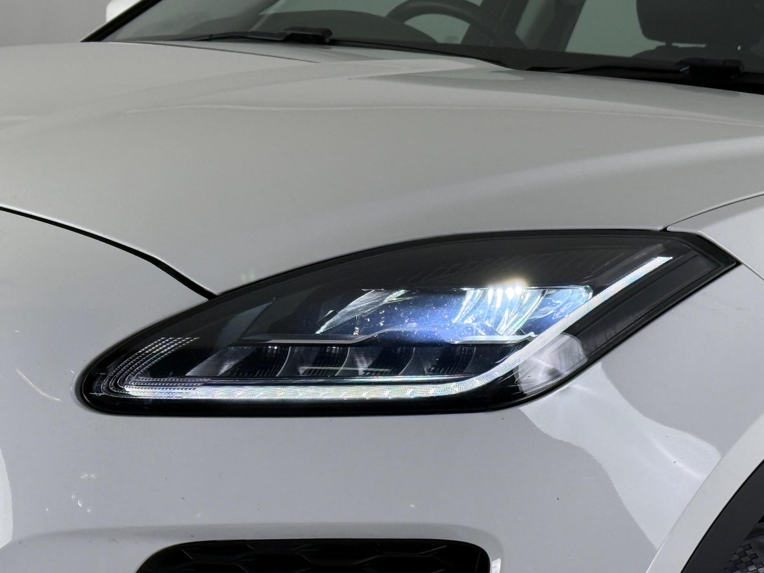 Used Jaguar E-Pace 2018 for sale - 77259568: Photo 6