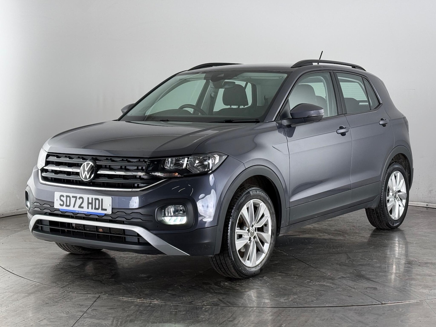 Used Volkswagen T-Cross 2022 for sale - 77222238: Photo 2