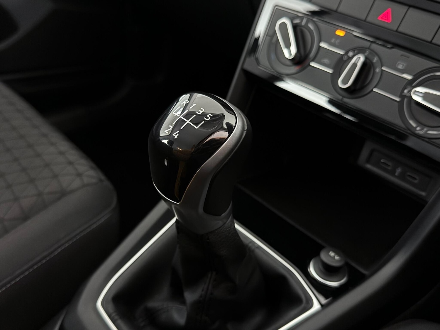 Used Volkswagen T-Cross 2022 for sale - 77222238: Photo 33