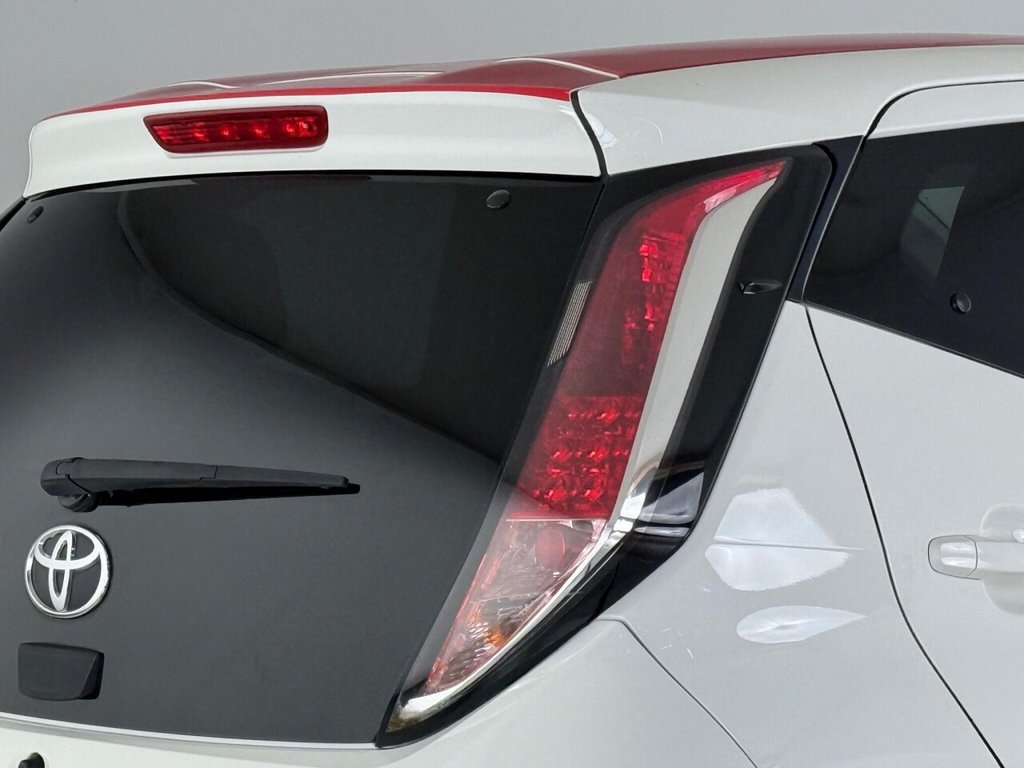 Used Toyota AYGO 2017 for sale - 76345294: Photo 10