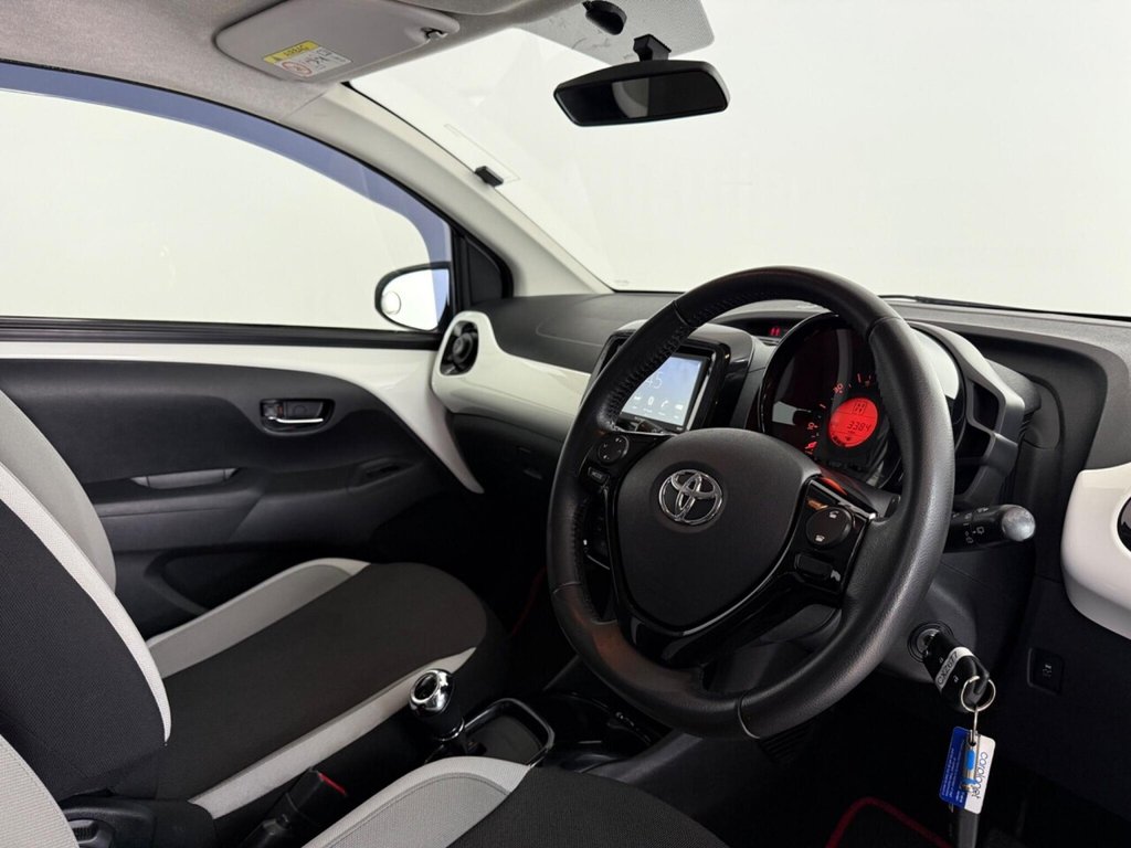 Used Toyota AYGO 2017 for sale - 76345294: Photo 21