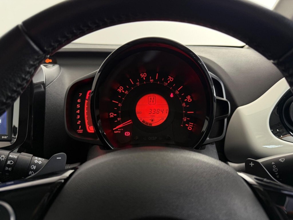 Used Toyota AYGO 2017 for sale - 76345294: Photo 23