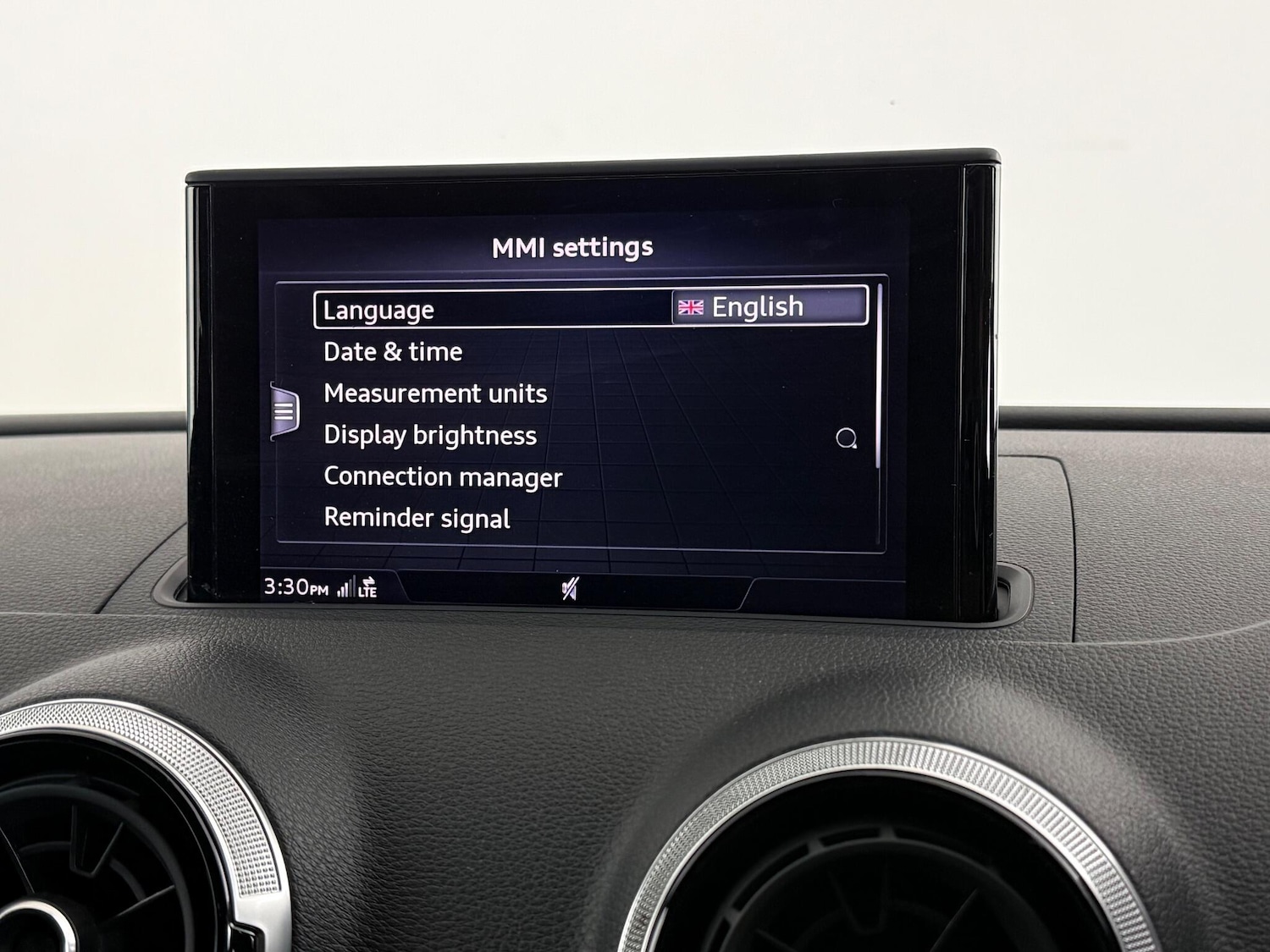 Used Audi A3 2018 for sale - 77222354: Photo 25