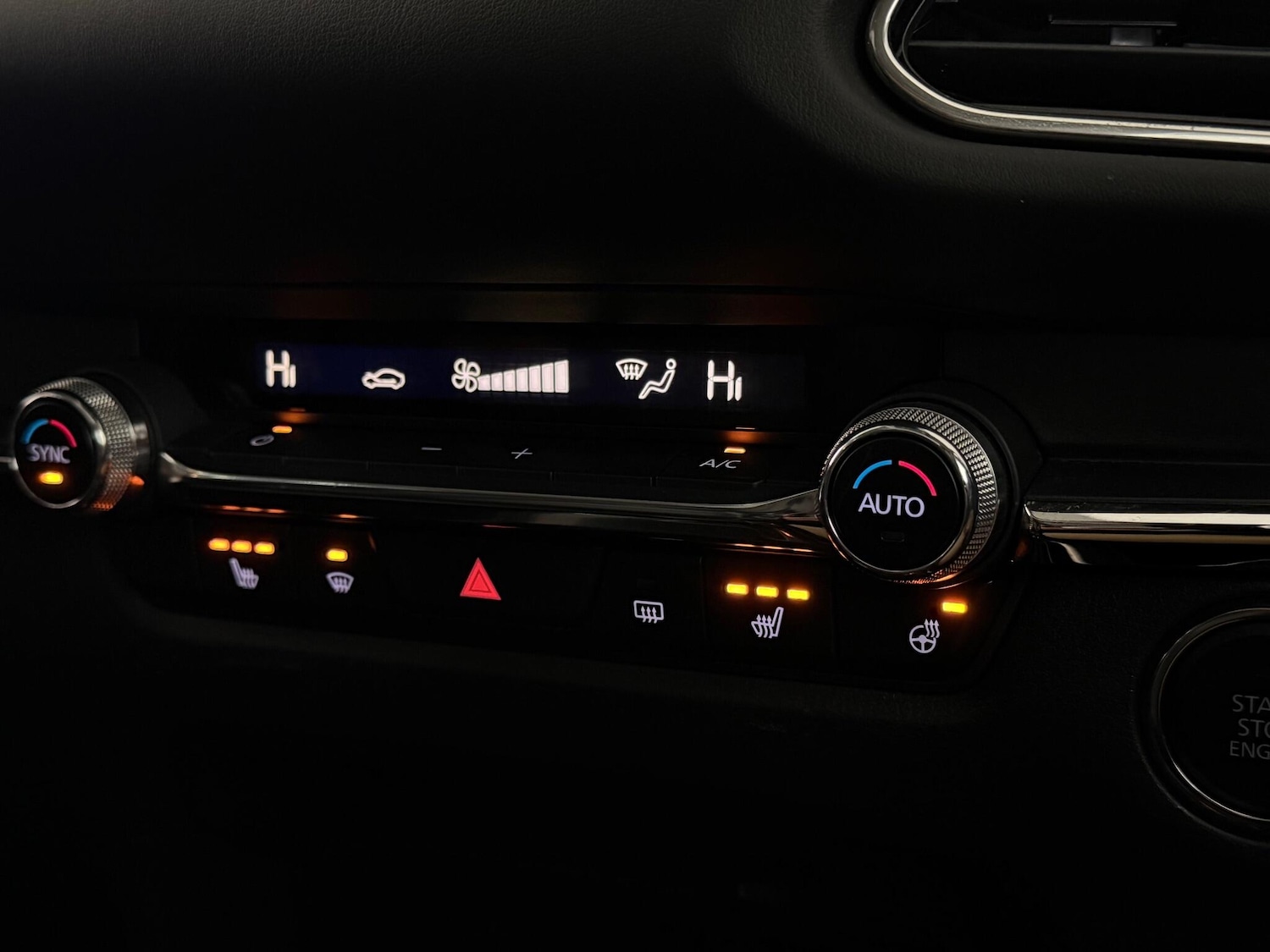 Used Mazda CX-30 2021 for sale - 77259702: Photo 31