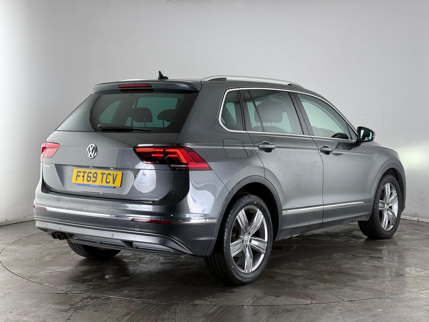 Used Volkswagen Tiguan 2019 for sale - 77222392: Photo 6