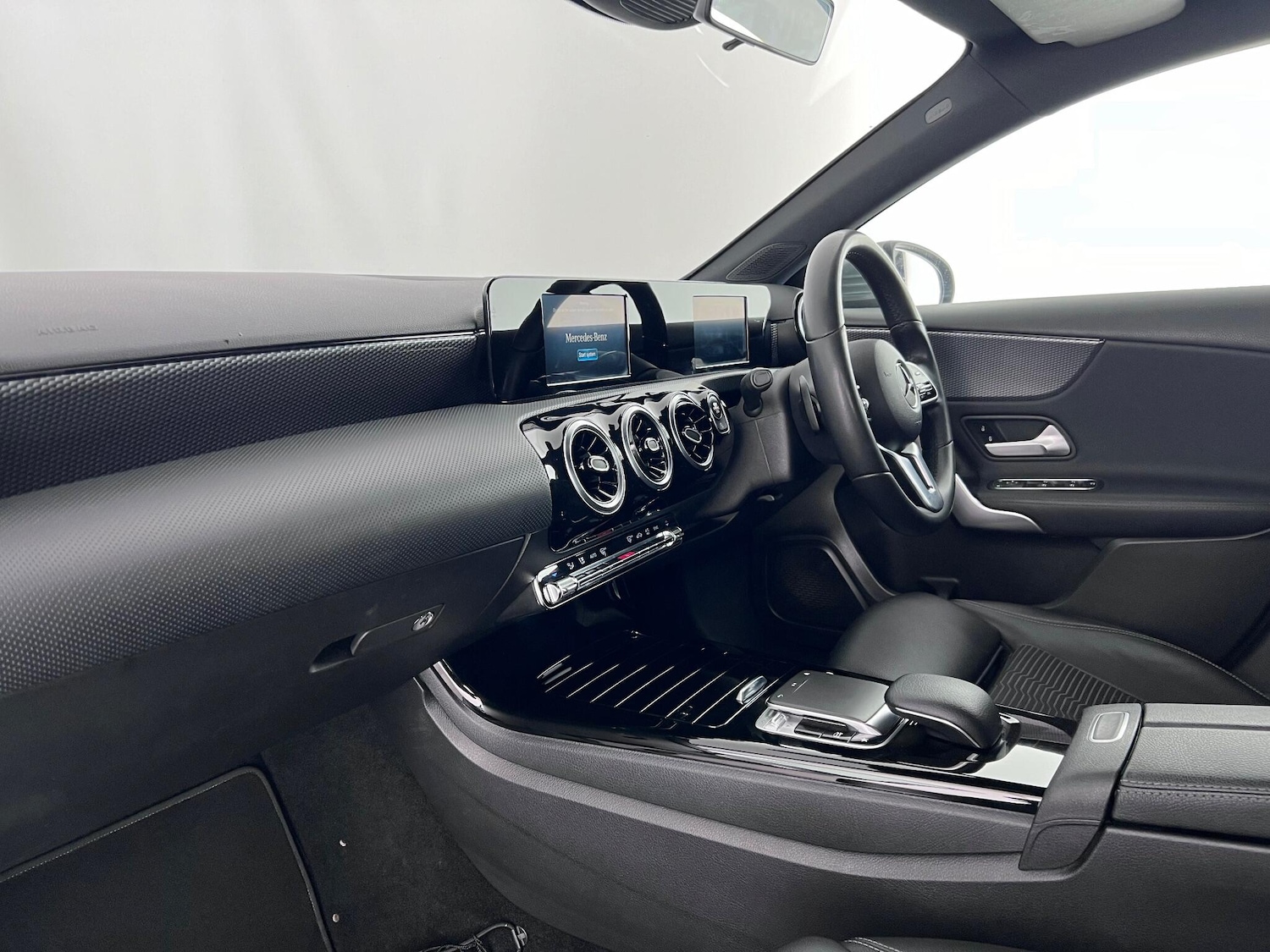 Used Mercedes-Benz A-Class 2018 for sale - 77247066: Photo 13