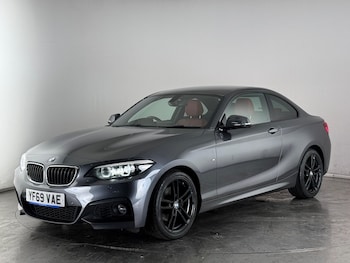 Used BMW 2 Series 2019 for sale - 76511999: Photo