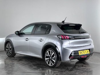 Used Peugeot 208 2020 for sale - 76467248: Photo