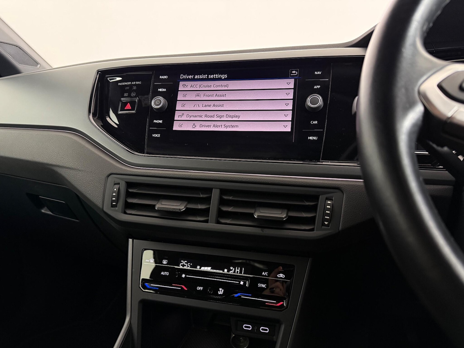 Used Volkswagen Polo 2023 for sale - 77182618: Photo 32