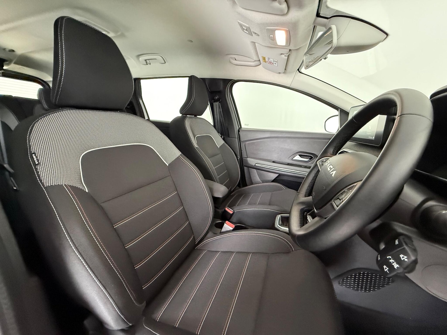 Used Dacia Jogger 2023 for sale - 77217071: Photo 11