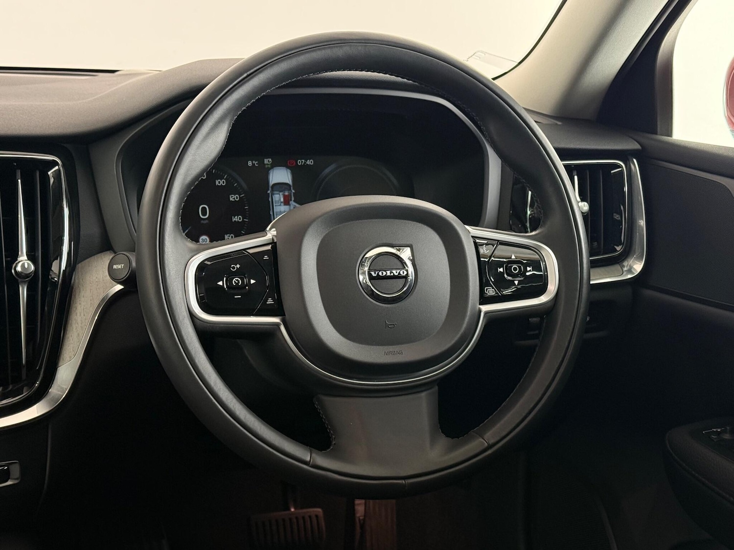 Used Volvo V60 2021 for sale - 77217661: Photo 19