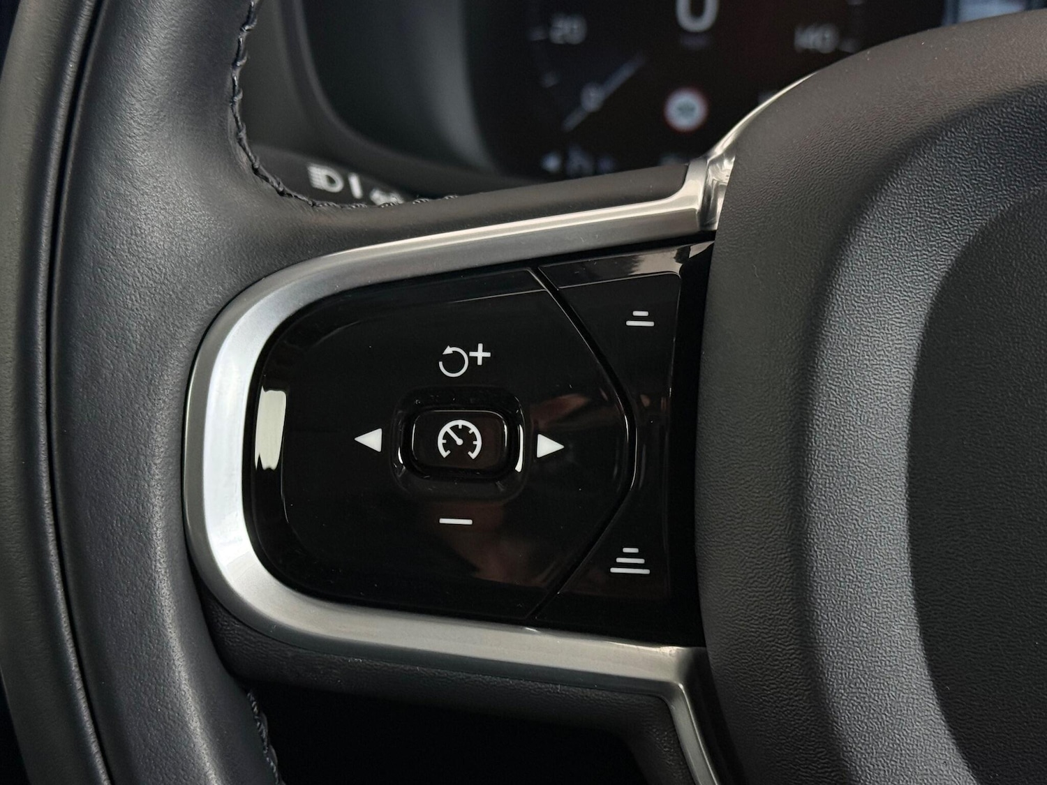 Used Volvo V60 2021 for sale - 77217661: Photo 23