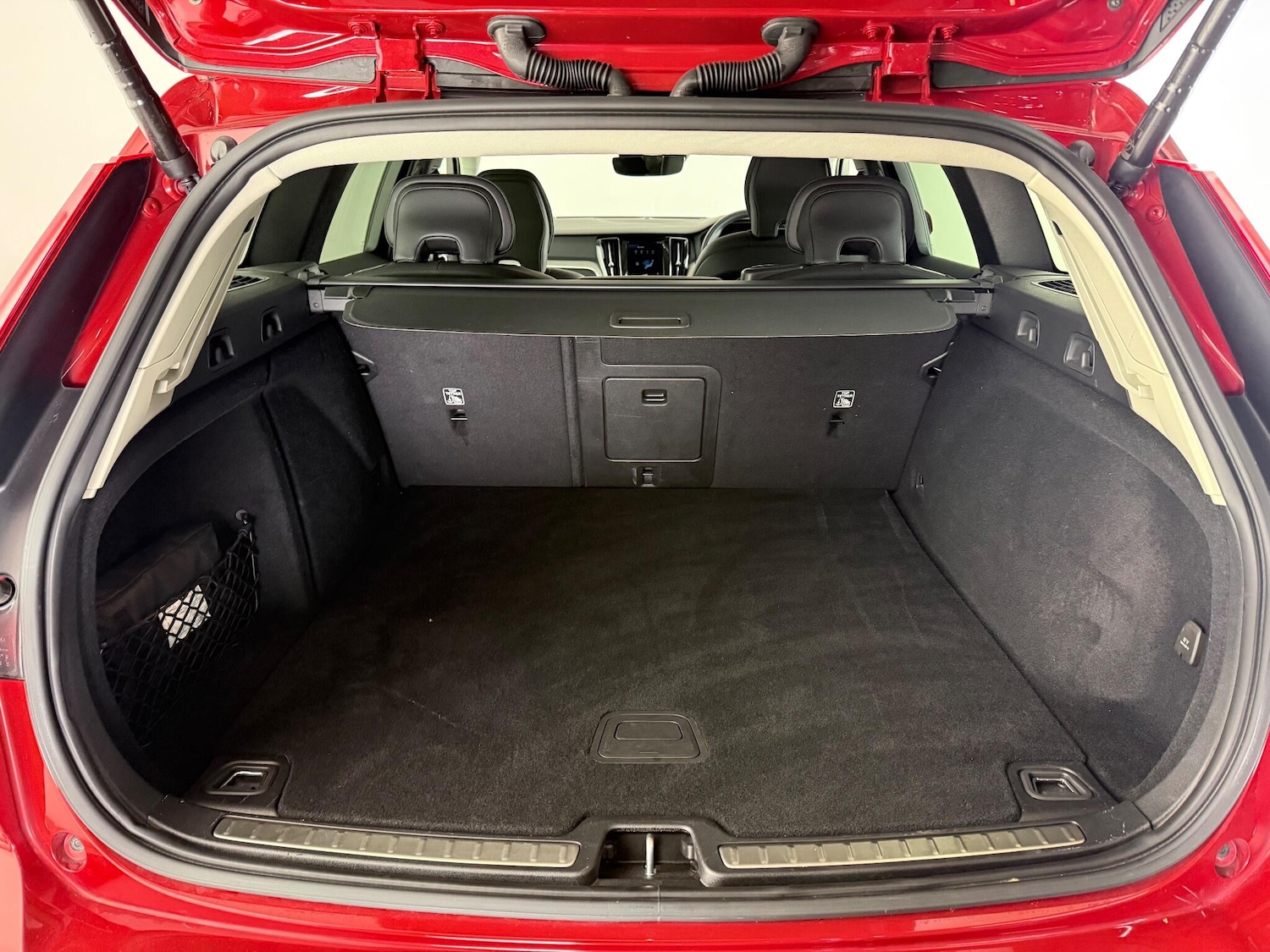 Used Volvo V60 2021 for sale - 77217661: Photo 9