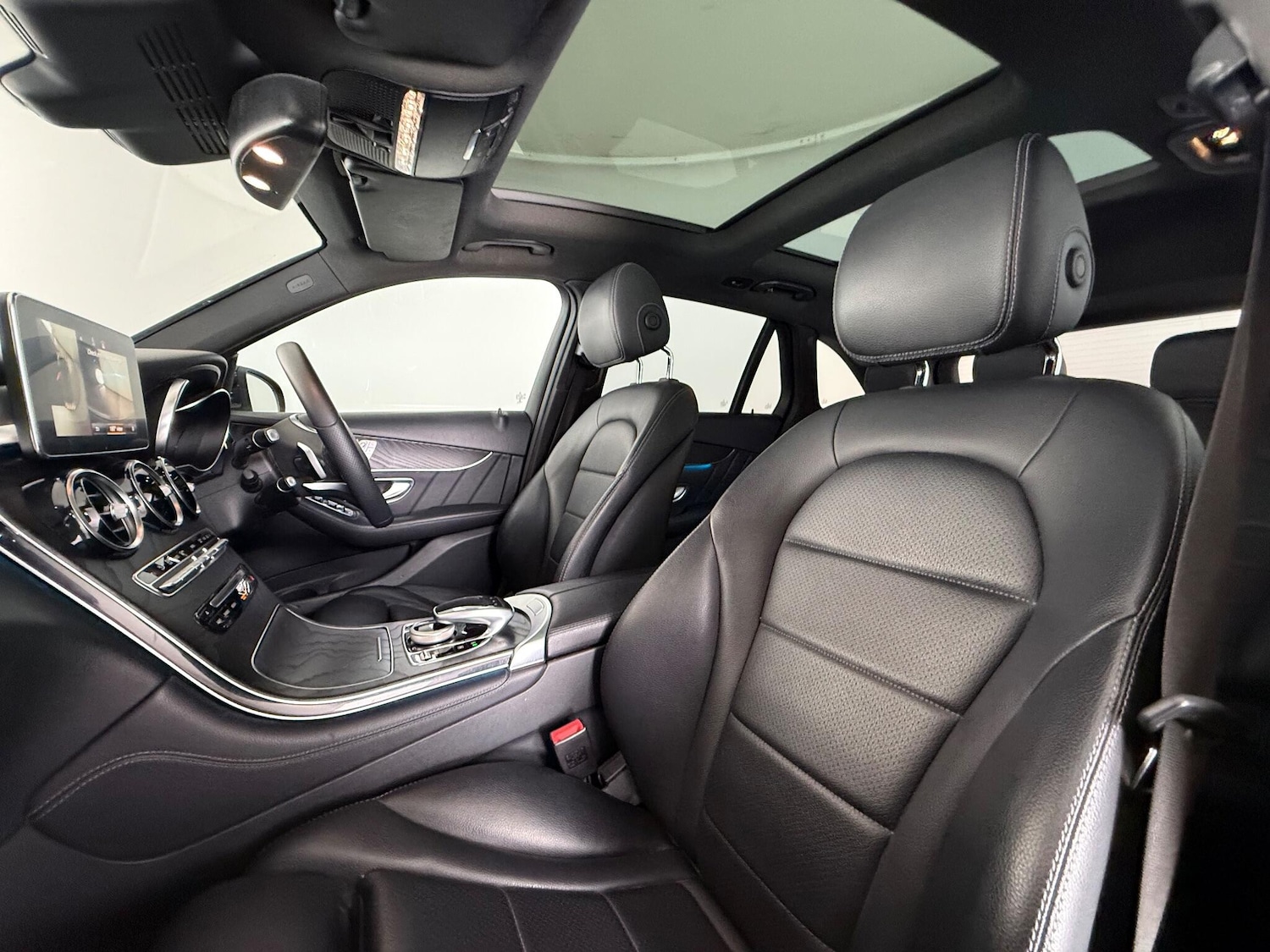 Used Mercedes-Benz GLC 2017 for sale - 76467066: Photo 14