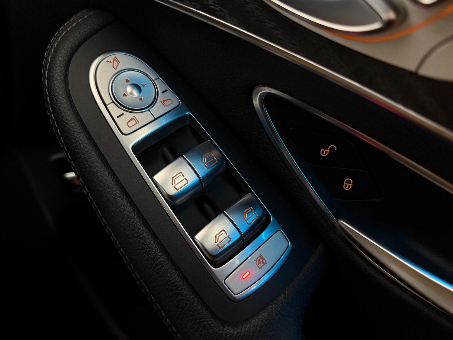 Used Mercedes-Benz GLC 2017 for sale - 76467066: Photo 20