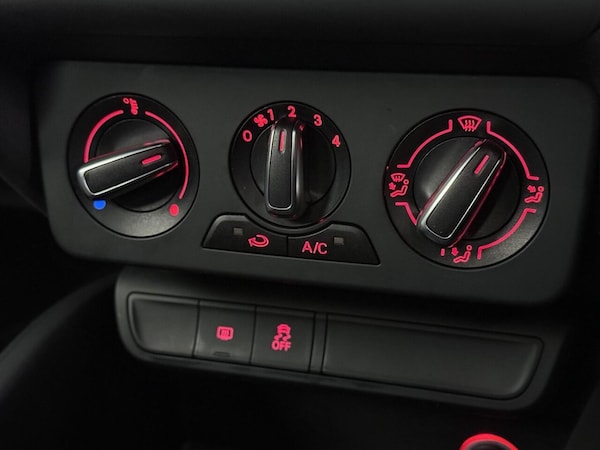 Used Audi A1 2018 for sale - 76327951: Photo 43