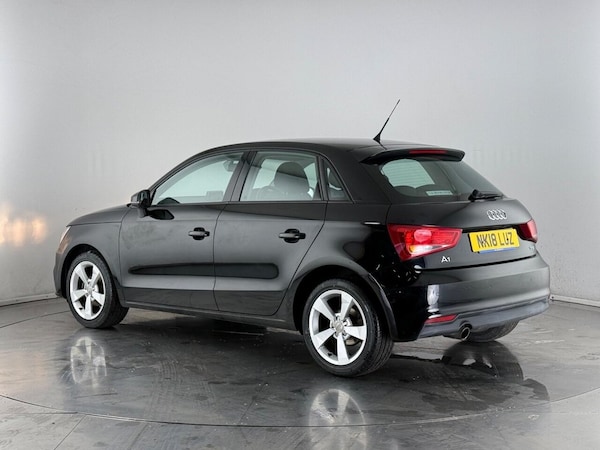 Used Audi A1 2018 for sale - 76327951: Photo 4
