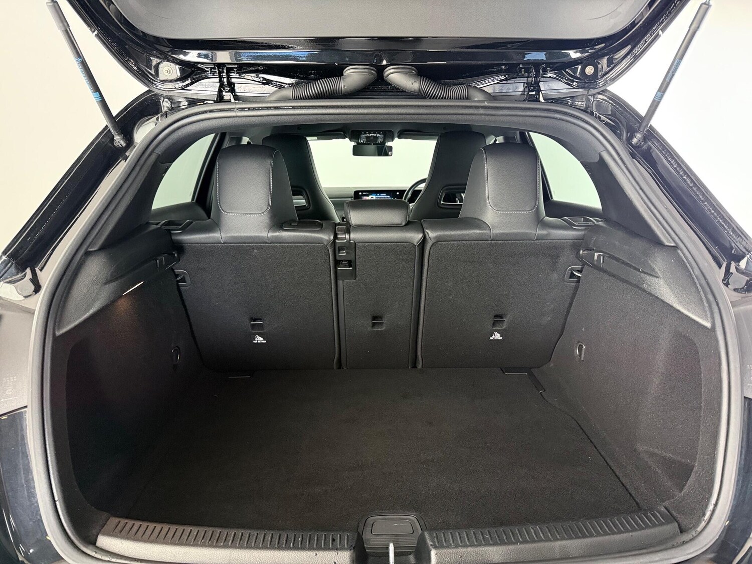 Used Mercedes-Benz A-Class 2021 for sale - 77222430: Photo 8