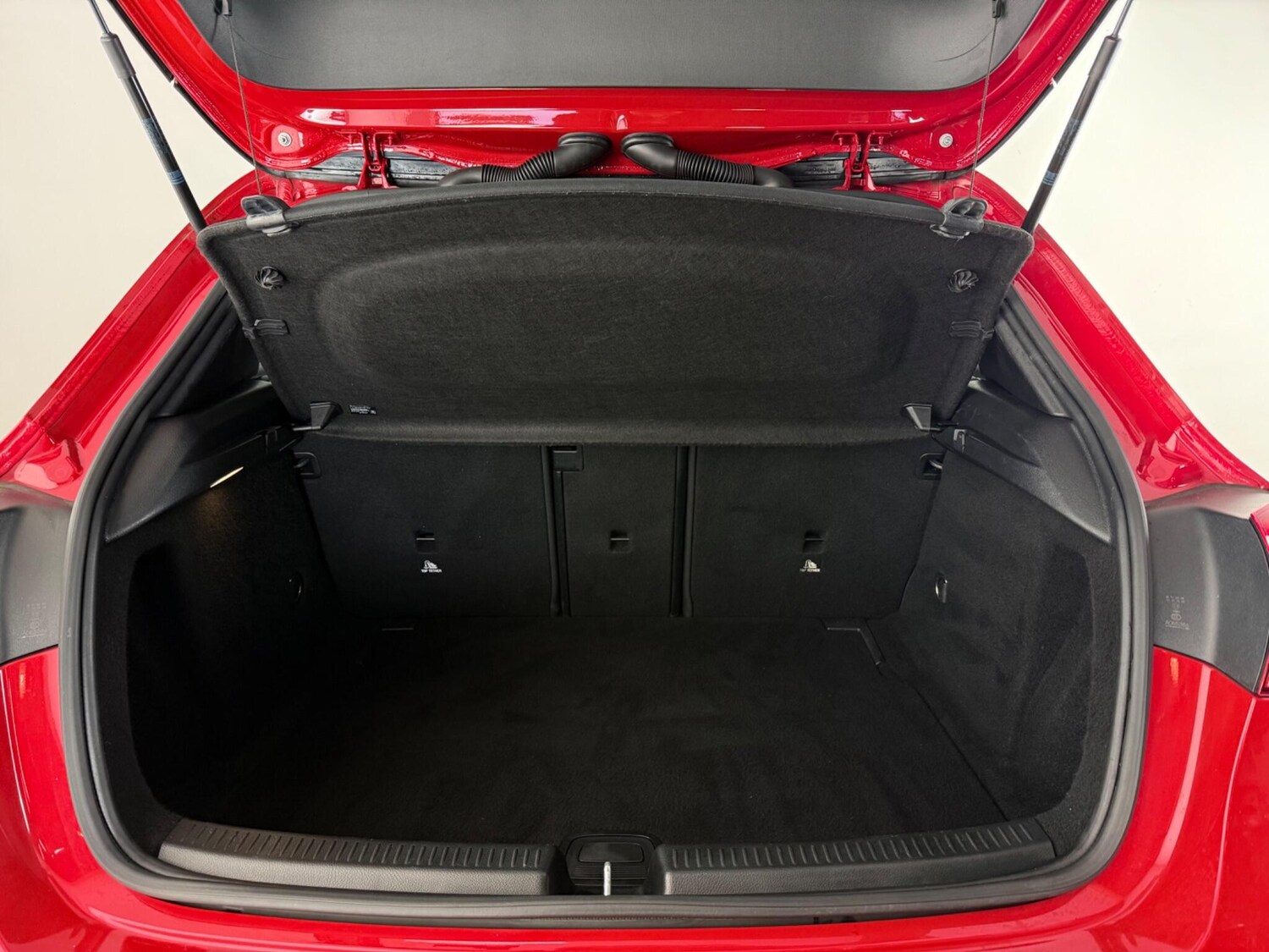 Used Mercedes-Benz A-Class 2019 for sale - 77672065: Photo 8