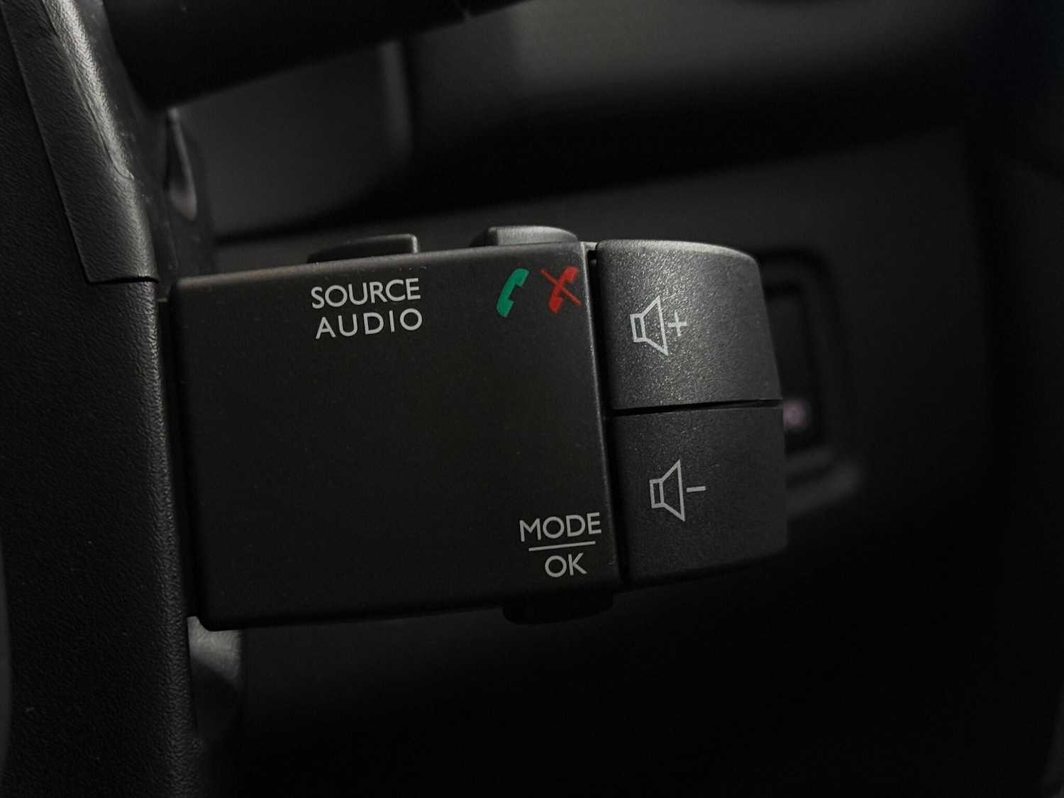 Used Renault Clio 2019 for sale - 77259686: Photo 19