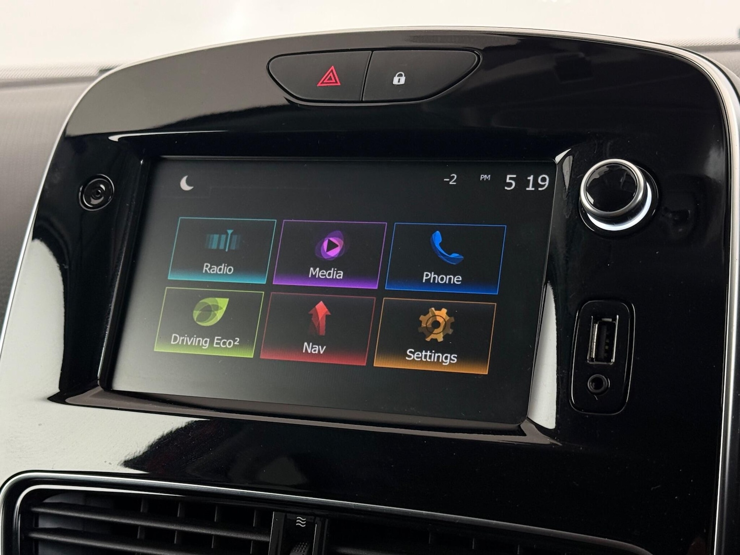 Used Renault Clio 2019 for sale - 77259686: Photo 21