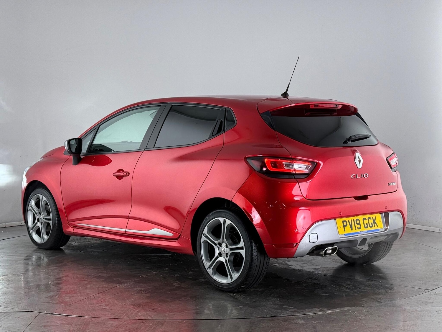 Used Renault Clio 2019 for sale - 77259686: Photo 4