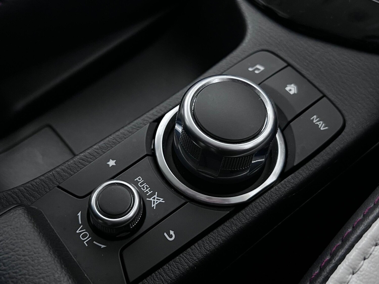 Used Mazda CX-3 2016 for sale - 76608582: Photo 42