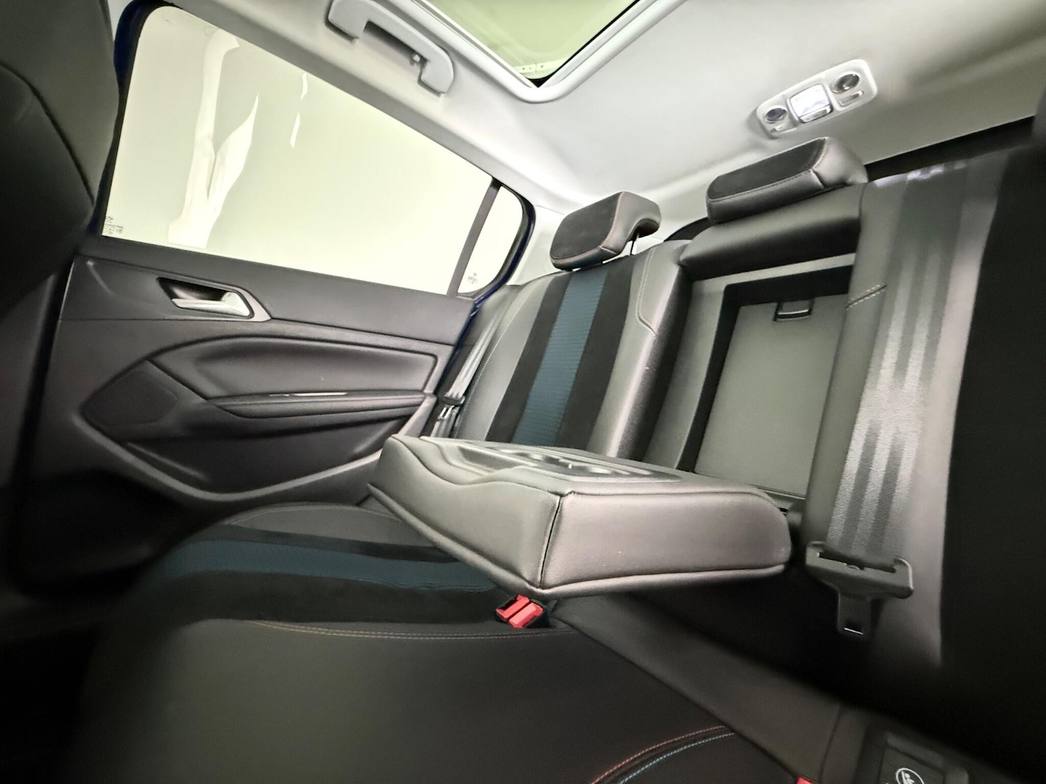 Used Peugeot 308 2018 for sale - 77222580: Photo 13