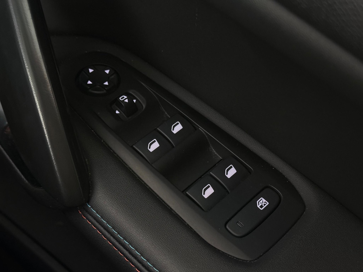 Used Peugeot 308 2018 for sale - 77222580: Photo 33