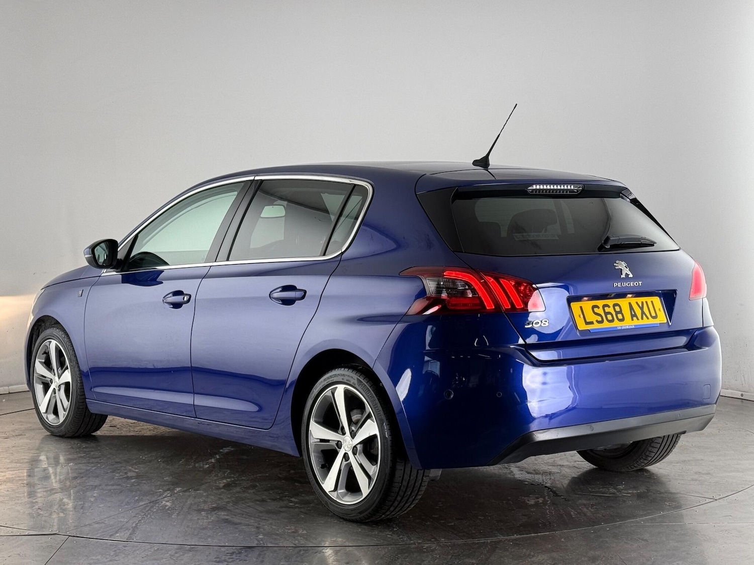 Used Peugeot 308 2018 for sale - 77222580: Photo 4